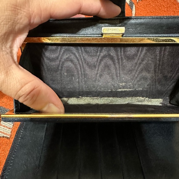 CHANEL “French Purse” Black Wallet - Picture 9 of 11